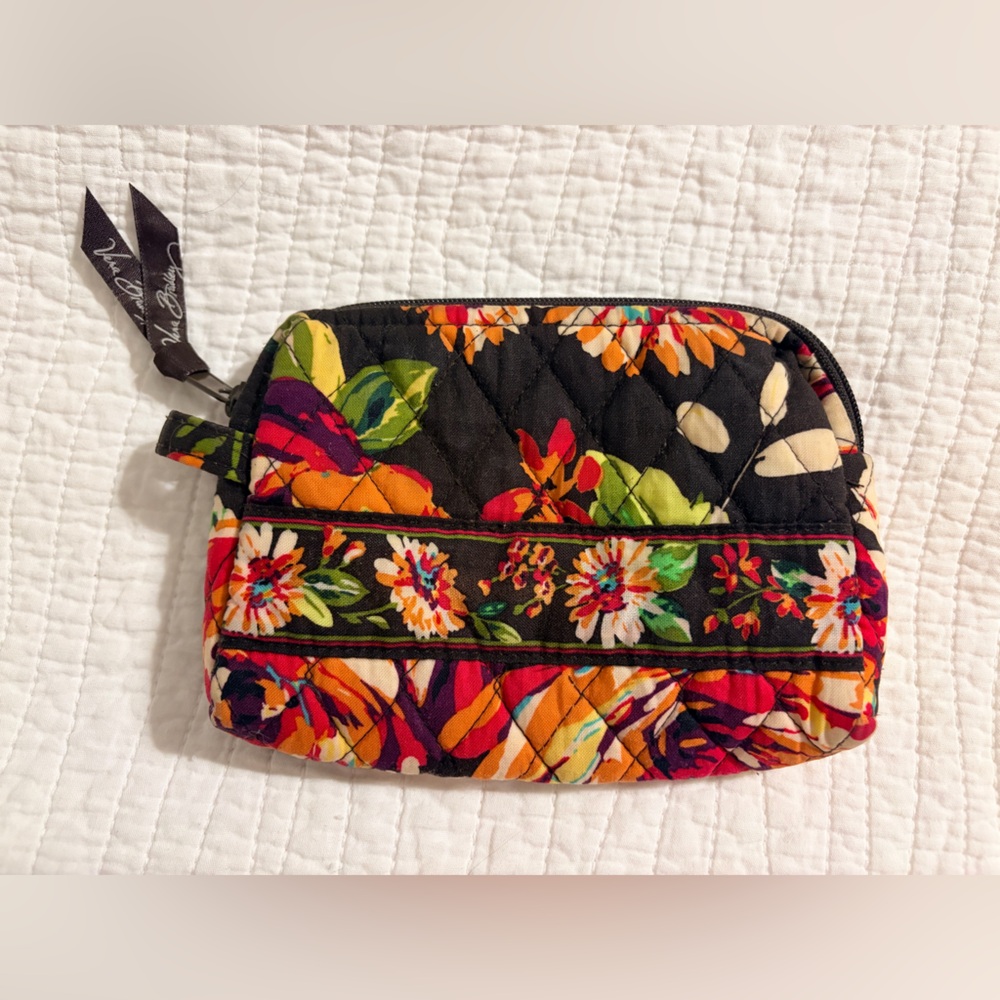 Like New Vera Bradley English Rose Small Zippered Cosmetics Bag/ Case